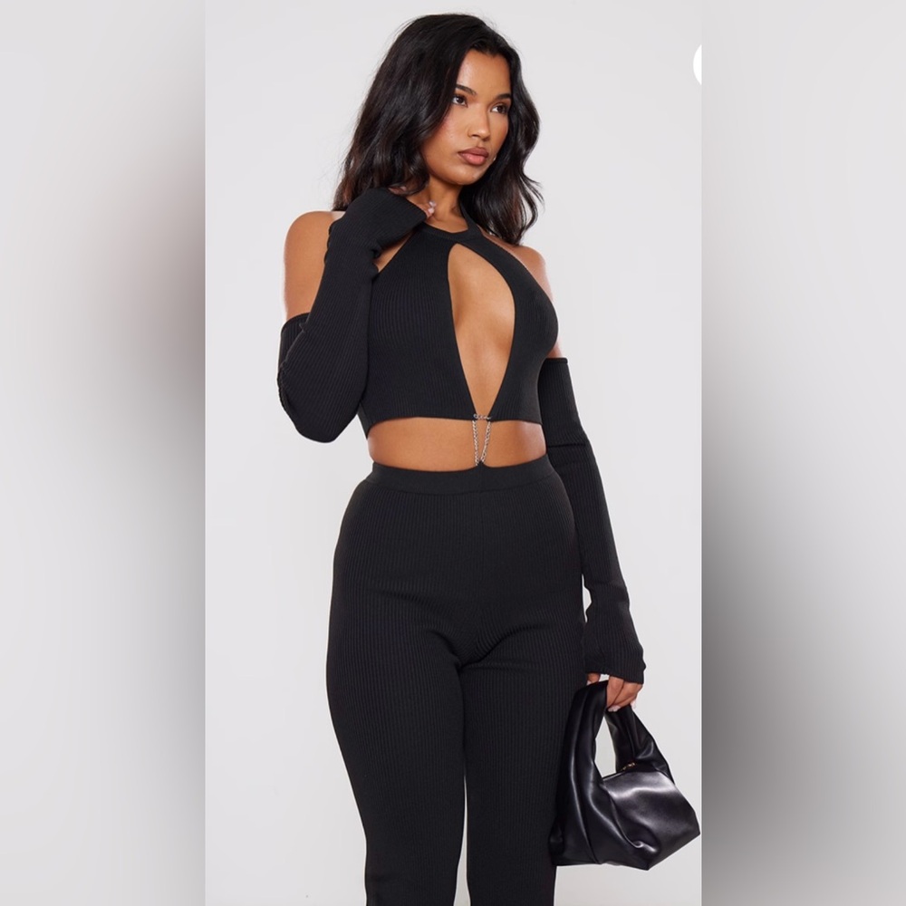 “ PrettyLittleThing “ Rib knit cut out jumpsuit